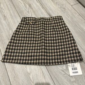 J.ing plaid skirt